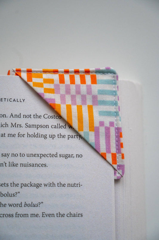 Multi - Colored Checkered Book Corner Bookmark - Tuma's Books