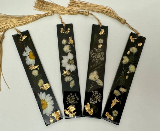 Black Vintage Floral Resin Bookmark - 38260260 - Tuma's Books