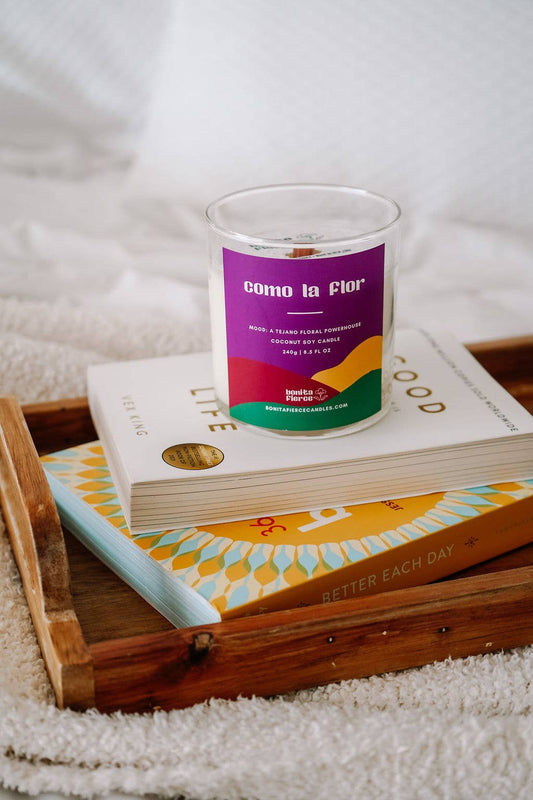 Como La Flor Candle (8.5oz) | Jasmine & Floral Candle