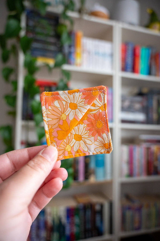 Retro Pink and Orange Corner Bookmark - Tuma's Books
